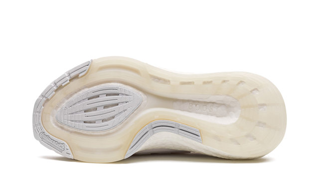 Adidas UltraBoost 22 Triple White